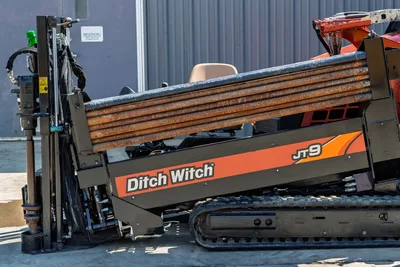 2016 Ditch Witch JT9 horizontal directional drill