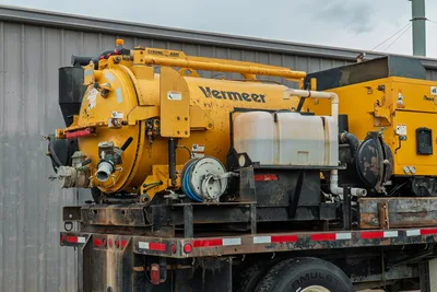 Vermeer 2007 International 4300 - Mud Equipment