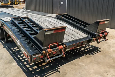 2023 Interstate 40DLA trailer