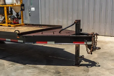 2017 Lucon 12T192FCBW trailer