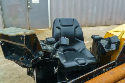 9100-2041: 2016 Vermeer 23x30 S3