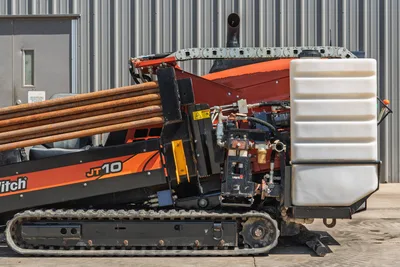 9100-2137: 2017 Ditch Witch JT10