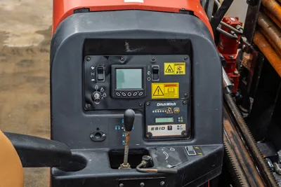 2016 Ditch Witch JT9 horizontal directional drill