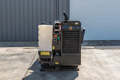 9100-2137: 2017 Ditch Witch JT10