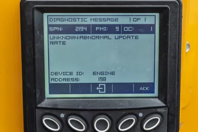 2018 Vermeer D8x12 control panel display showing diagnostic message SPN 2194, FMI 9, engine fault code
