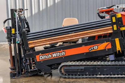 9100-2125: 2015 Ditch Witch JT9