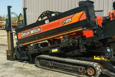 2017 Ditch Witch JT25