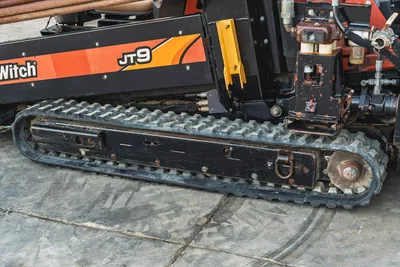 9100-2101: 2016 Ditch Witch JT9