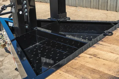 2026 Behnke CBCT2324E-BT-R trailer