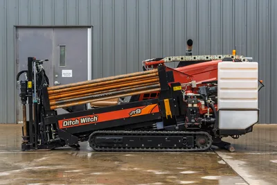 2016 Ditch Witch JT9 horizontal directional drill