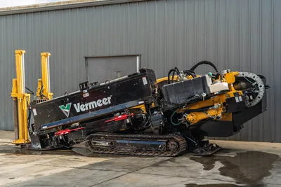 2018 Vermeer D24x40 S3 HDD rig, 3/4 front view, rubber tracks, drill frame angled, yellow pipe rack, hydraulic hoses visible