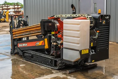 2016 Ditch Witch JT9 horizontal directional drill
