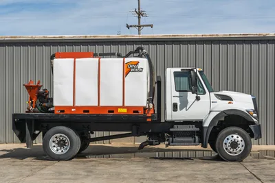 2011 International WorkStar 7500 4WD Mud Mixing Truck