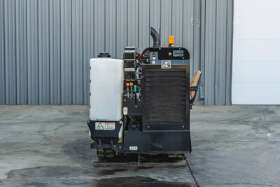 9100-2101: 2016 Ditch Witch JT9