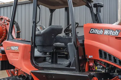 9400-107: 2018 Ditch Witch RT125Q