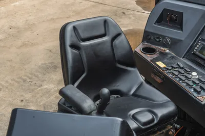 9100-2100: 2014 Ditch Witch JT30